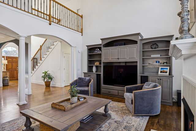 2165 Summer Hill Cir, Franklin, TN 37064