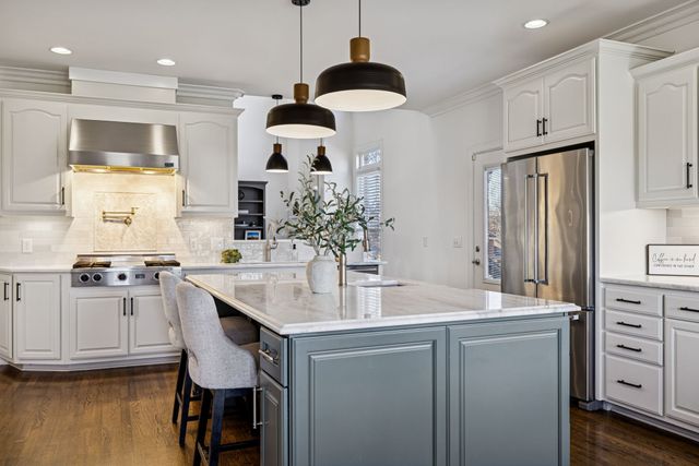 2165 Summer Hill Cir, Franklin, TN 37064