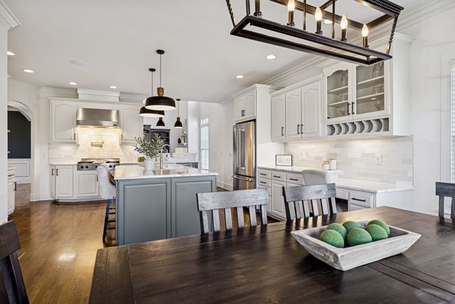 2165 Summer Hill Cir, Franklin, TN 37064