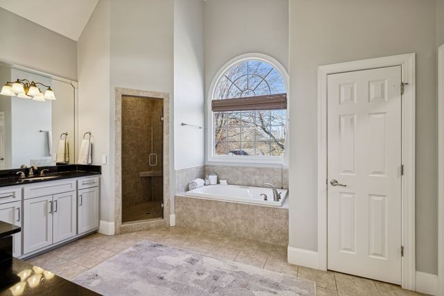 2165 Summer Hill Cir, Franklin, TN 37064