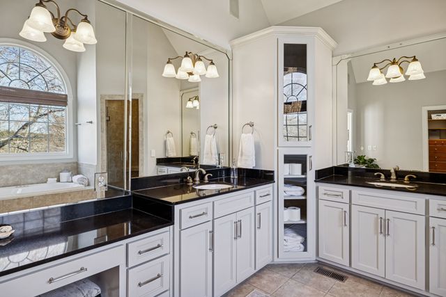 2165 Summer Hill Cir, Franklin, TN 37064