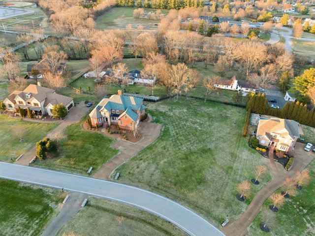 2165 Summer Hill Cir, Franklin, TN 37064