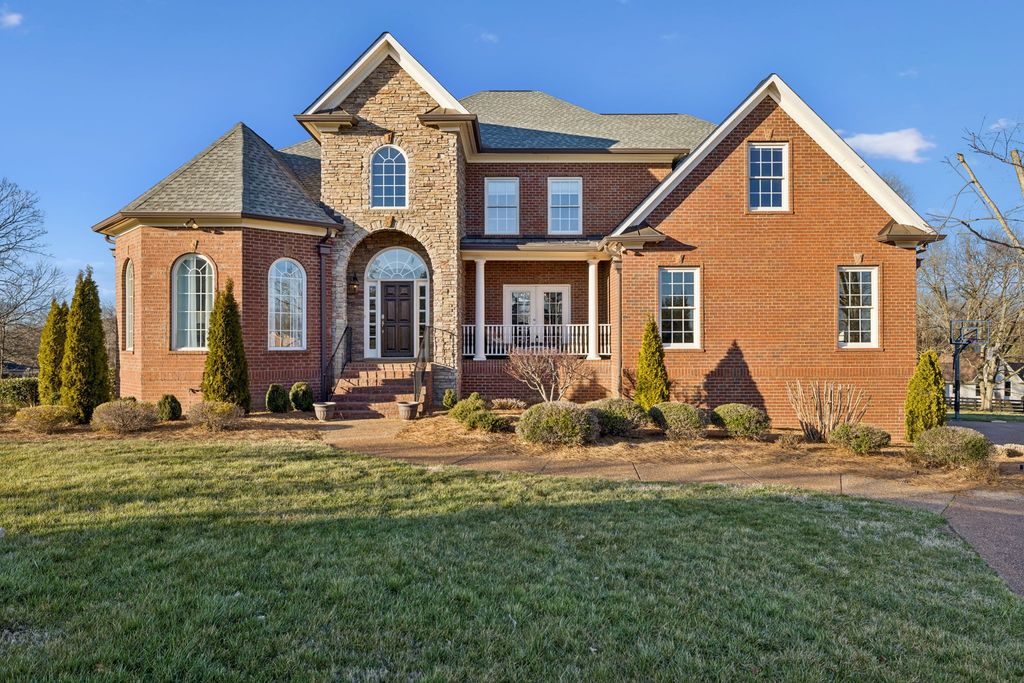 2165 Summer Hill Cir, Franklin, TN 37064