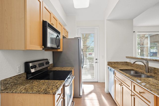 11012 Legacy Drive 104, Palm Beach Gardens, FL 33410