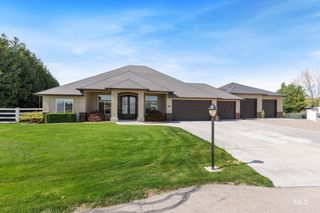 15877 Wintergreen Dr, Caldwell, ID 83607