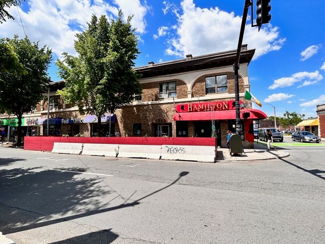 1368 Beacon St 112, Brookline, MA 02446