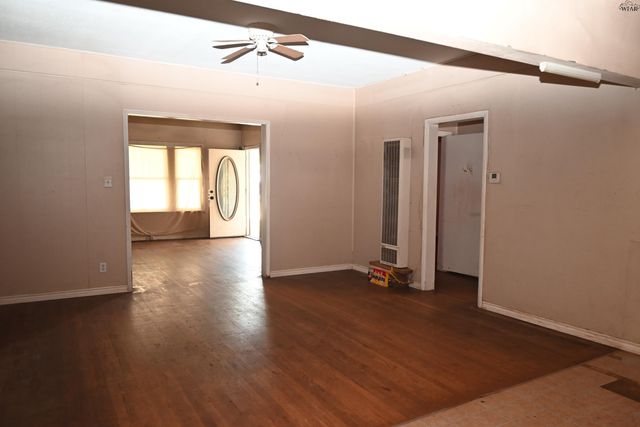 1400 BURNETT STREET, Wichita Falls, TX 76301