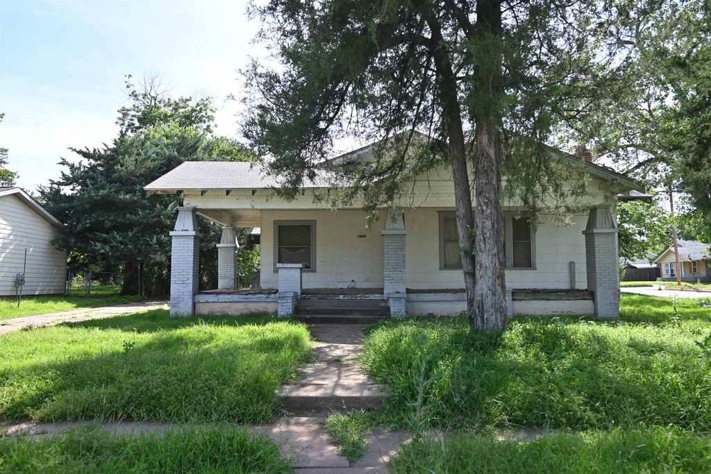 1400 BURNETT STREET, Wichita Falls, TX 76301