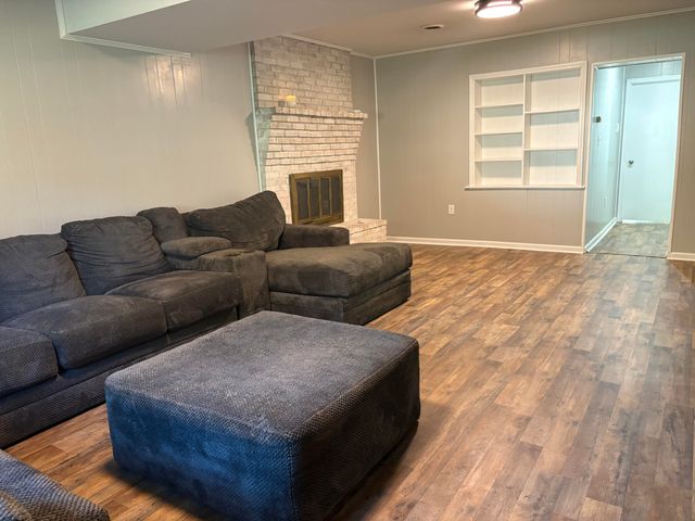 1407 Russell DR, Covington, VA 24426