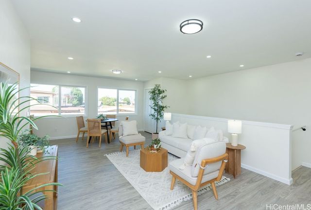 91-949 Kuhina Street, Ewa Beach, HI 96706