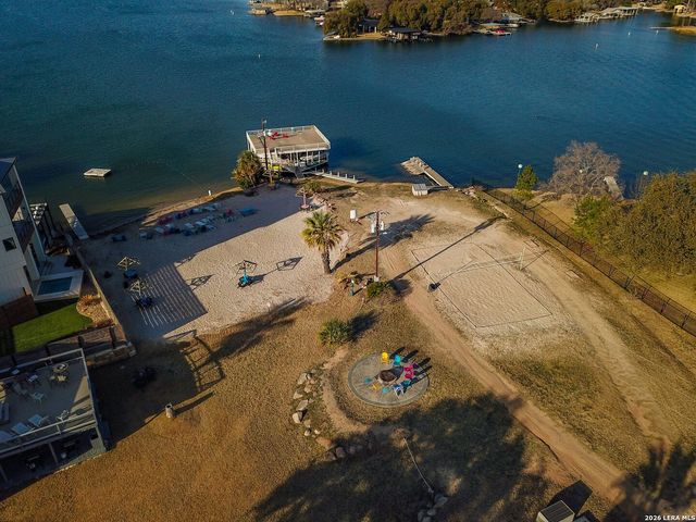 604 Highcrest Dr Unit 511, Marble Falls, TX 78654