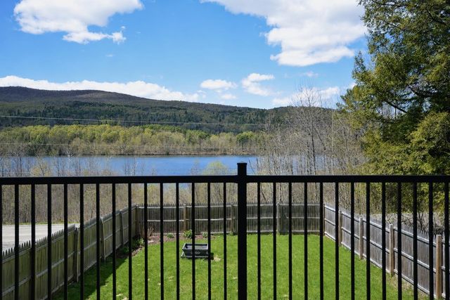 1882 Paine Turnpike S, Berlin, VT 05602