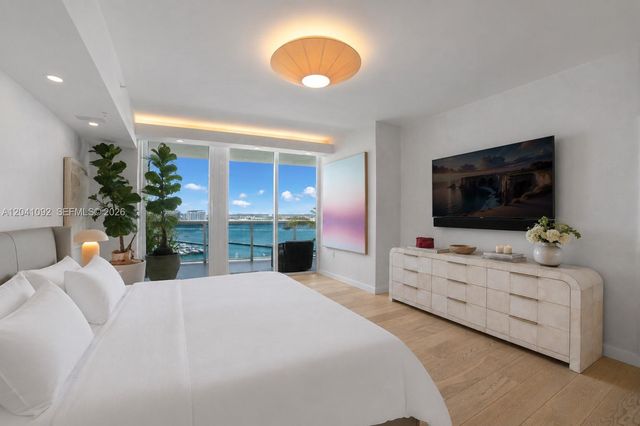 400 Alton Rd 1206, Miami Beach, FL 33139