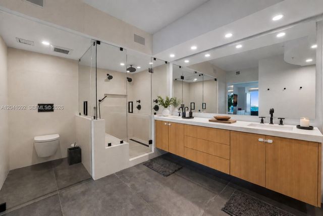 400 Alton Rd 1206, Miami Beach, FL 33139