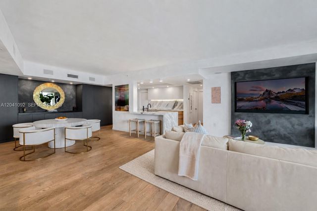 400 Alton Rd 1206, Miami Beach, FL 33139