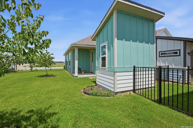 2177 Hofstaat, New Braunfels, TX 78130