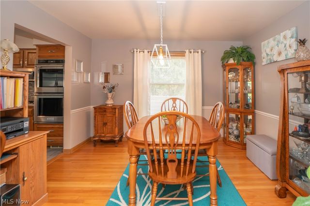 2139 Daniels Avenue, Akron, OH 44312