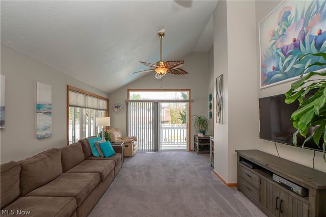 2139 Daniels Avenue, Akron, OH 44312