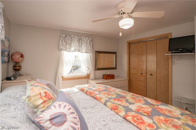 2139 Daniels Avenue, Akron, OH 44312