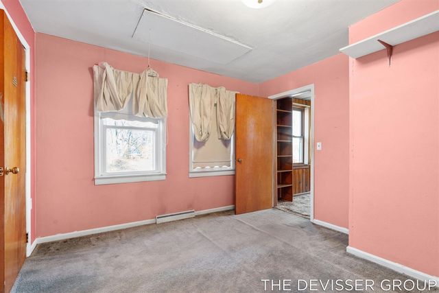 922 Maas Lane, Pullman, MI 49450