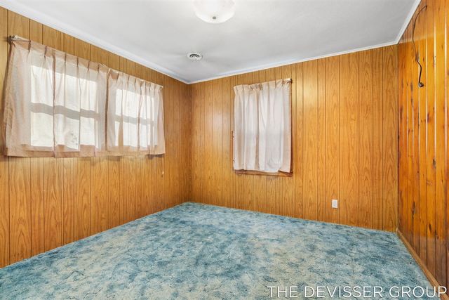 922 Maas Lane, Pullman, MI 49450