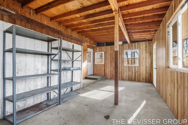 922 Maas Lane, Pullman, MI 49450