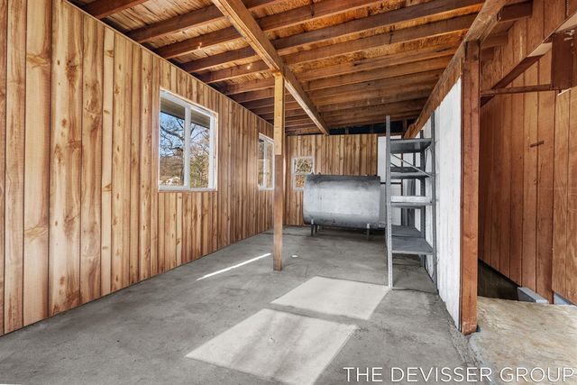 922 Maas Lane, Pullman, MI 49450