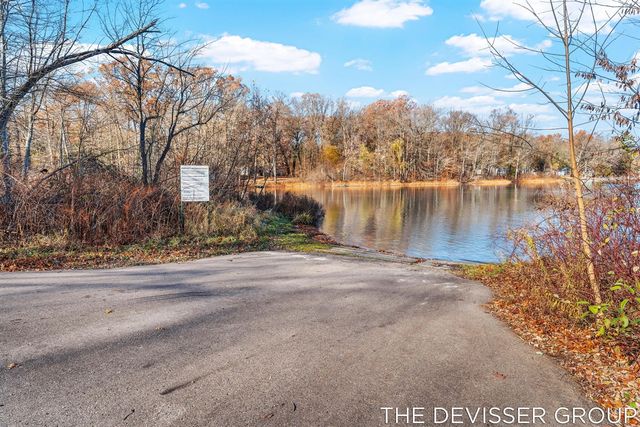 922 Maas Lane, Pullman, MI 49450