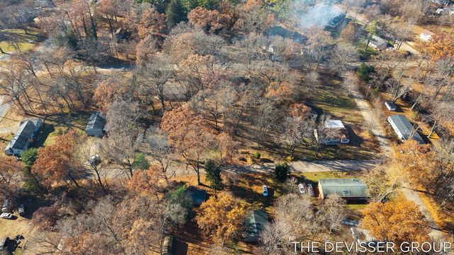 922 Maas Lane, Pullman, MI 49450