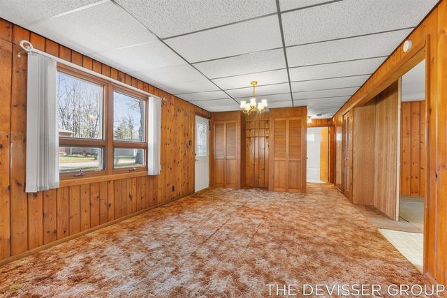 922 Maas Lane, Pullman, MI 49450