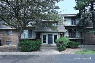 224 E Bailey Road J, Naperville, IL 60565