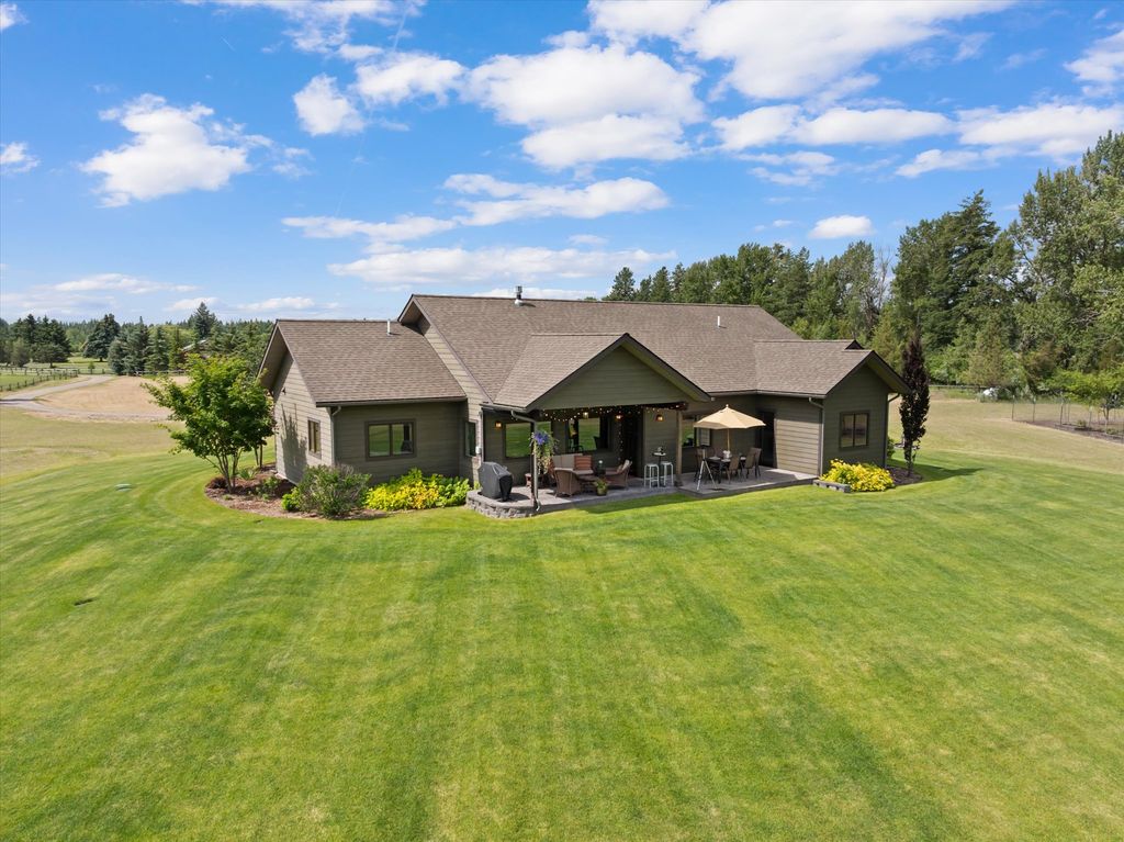 1398 Waters Edge Way, Columbia Falls, MT 59912 photo 15