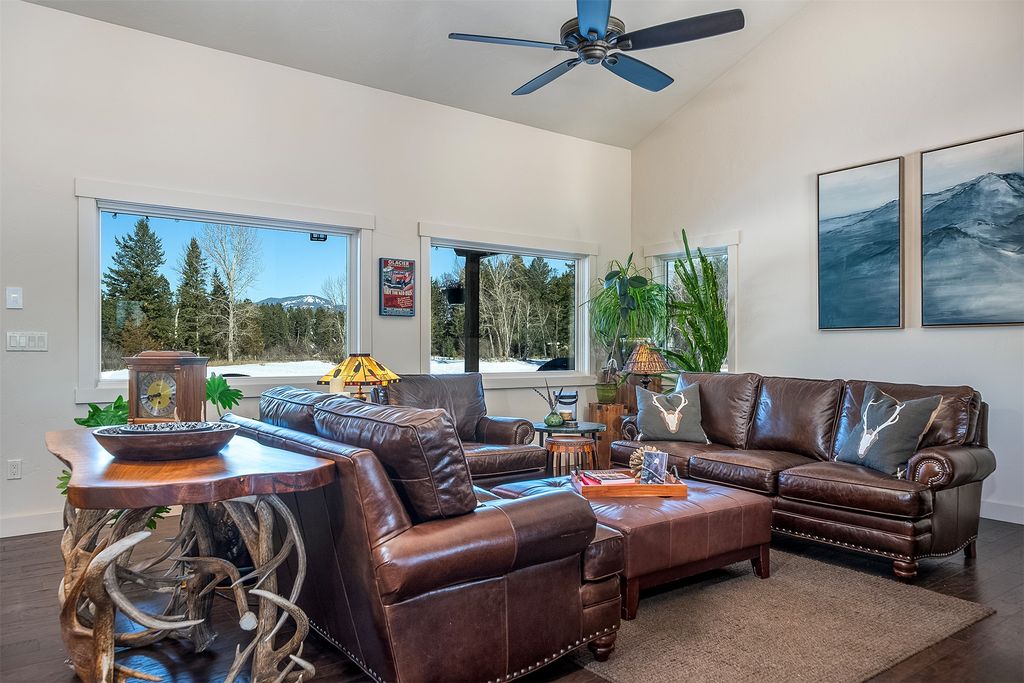 1398 Waters Edge Way, Columbia Falls, MT 59912 photo 4