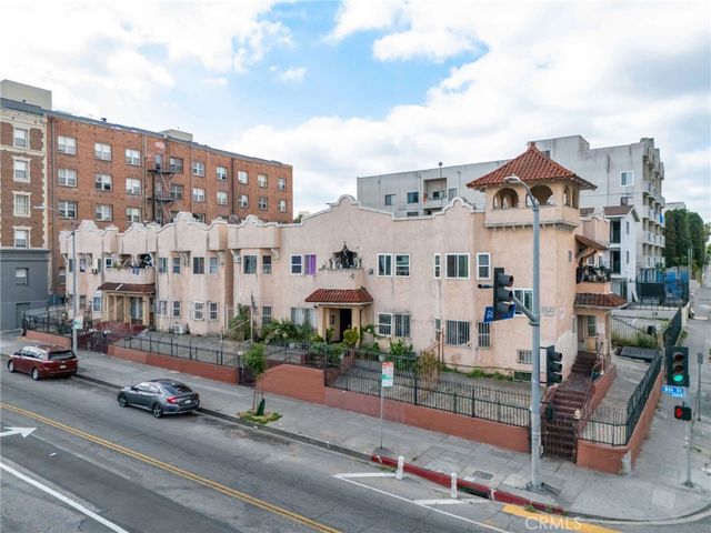 2214 W 8th, Los Angeles, CA 90057