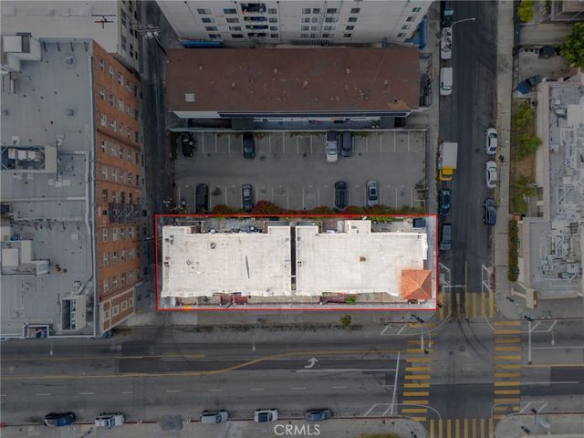 2214 W 8th, Los Angeles, CA 90057