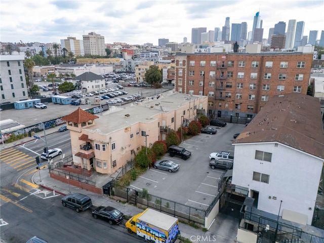 2214 W 8th, Los Angeles, CA 90057