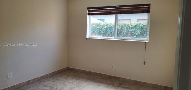 1324 NE 127th Street 09, North Miami, FL 33161