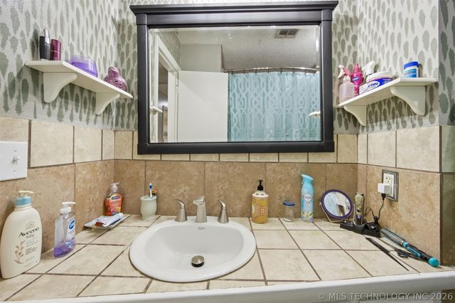 1344 S 13th, Mcalester, OK 74501
