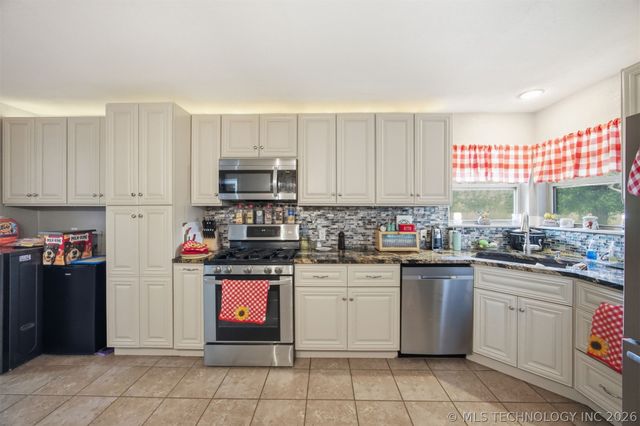 1344 S 13th, Mcalester, OK 74501
