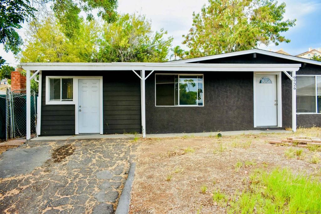 9726 Ivanho St., Spring Valley, CA 91977