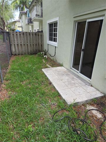 2630 NE 3rd Dr 101, Homestead, FL 33033
