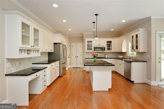 13875 Belleterre Drive, Alpharetta, GA 30004