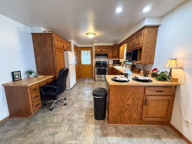 804 Forest AVENUE, Fond Du Lac, WI 54935