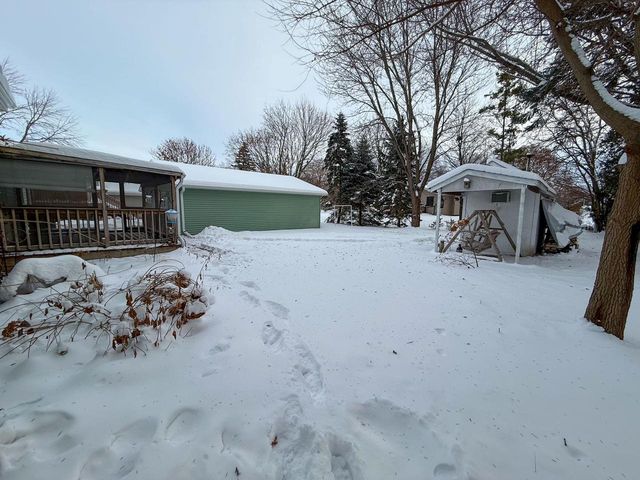 804 Forest AVENUE, Fond Du Lac, WI 54935