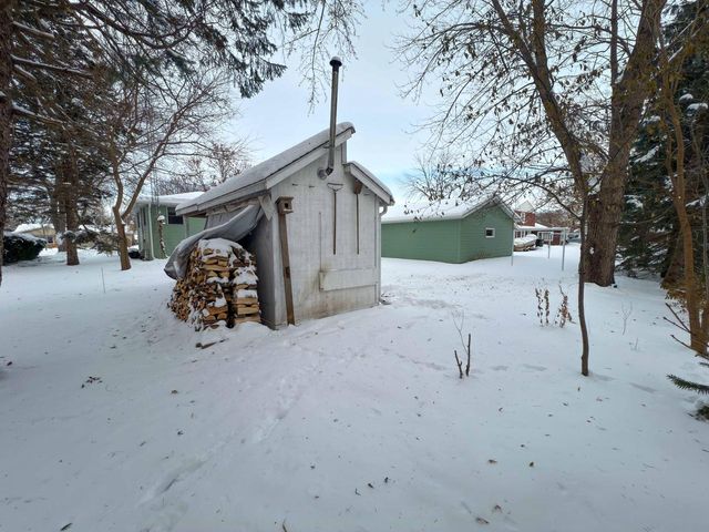 804 Forest AVENUE, Fond Du Lac, WI 54935