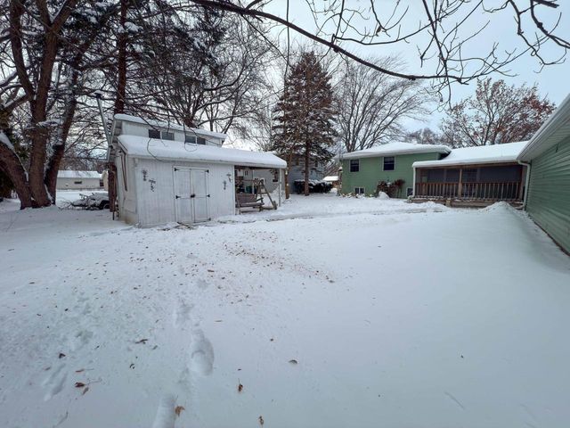 804 Forest AVENUE, Fond Du Lac, WI 54935