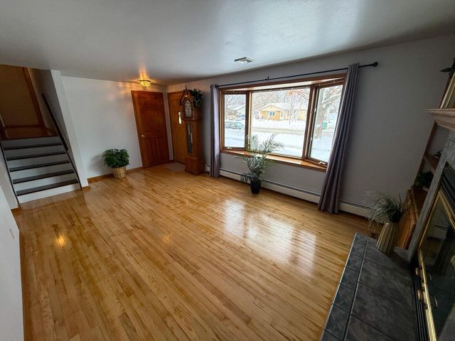 804 Forest AVENUE, Fond Du Lac, WI 54935