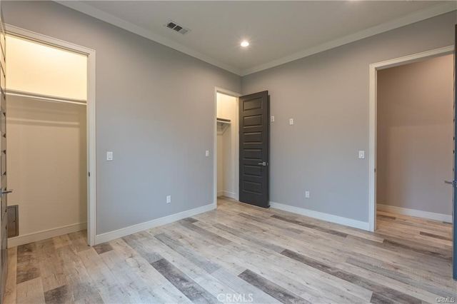 6940 Peach Avenue, Van Nuys, CA 91406