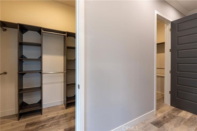 6940 Peach Avenue, Van Nuys, CA 91406
