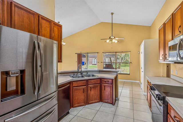 1000 ROYAL MARQUIS CIRCLE, Ocoee, FL 34761